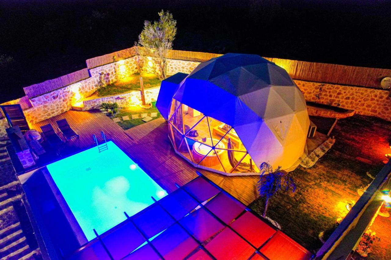 Kalkan Dome Suites & Deluxe-Glamping Holiday In Kalkan Kas Exterior photo