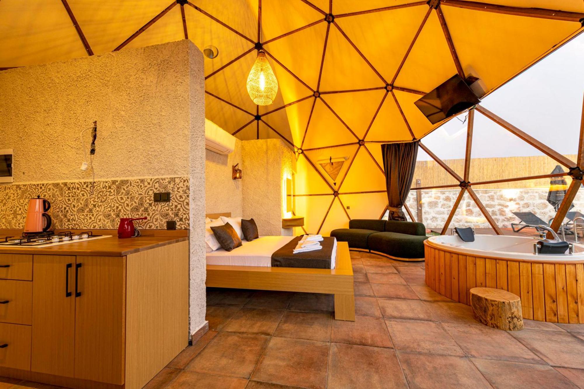 Kalkan Dome Suites & Deluxe-Glamping Holiday In Kalkan Kas Exterior photo